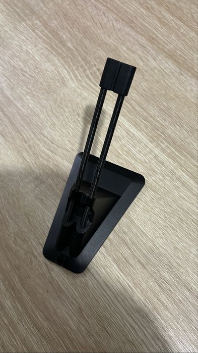 Razer mouse bungee V2 - държач за кабел
