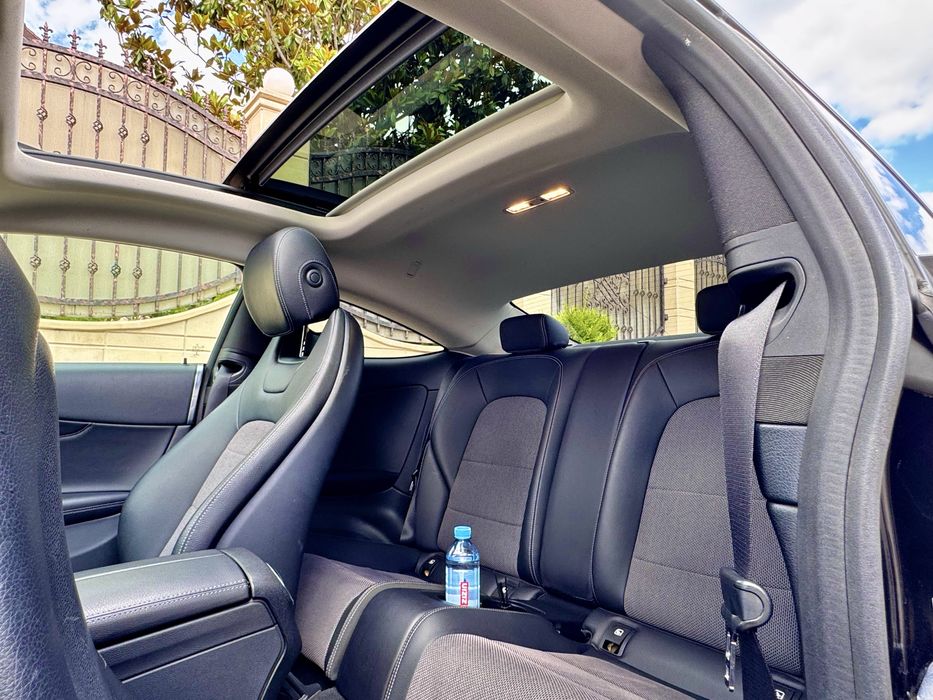 Vand Mercedes-Benz C-Class Coupé 2018 vand sau schimb