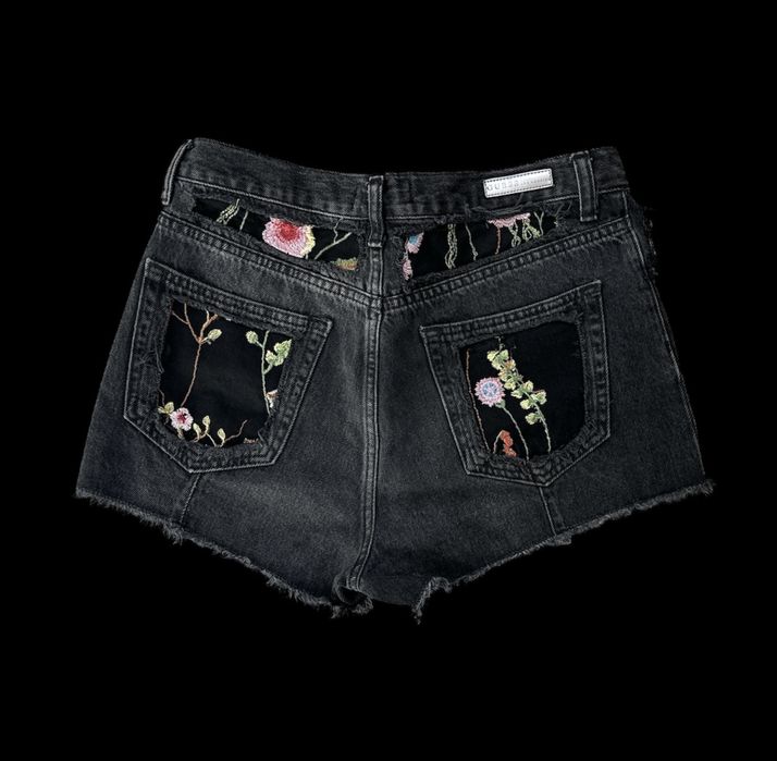 Къси дънкови панталони