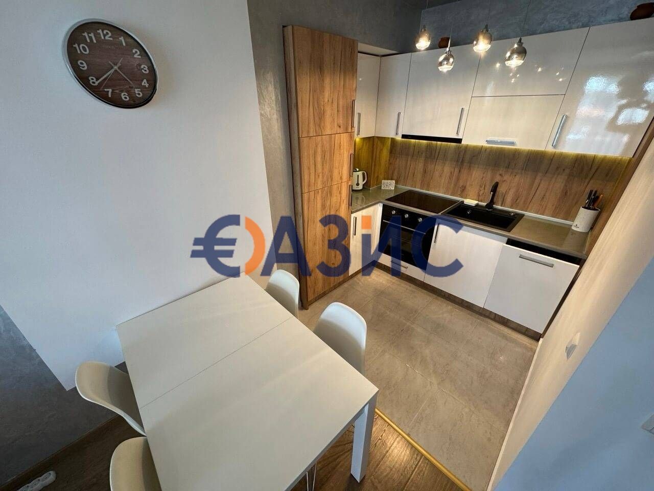Продава се Двустаен апартамент в Свети Влас - 76 кв.м за 1711 €/кв.м - Снимка #6