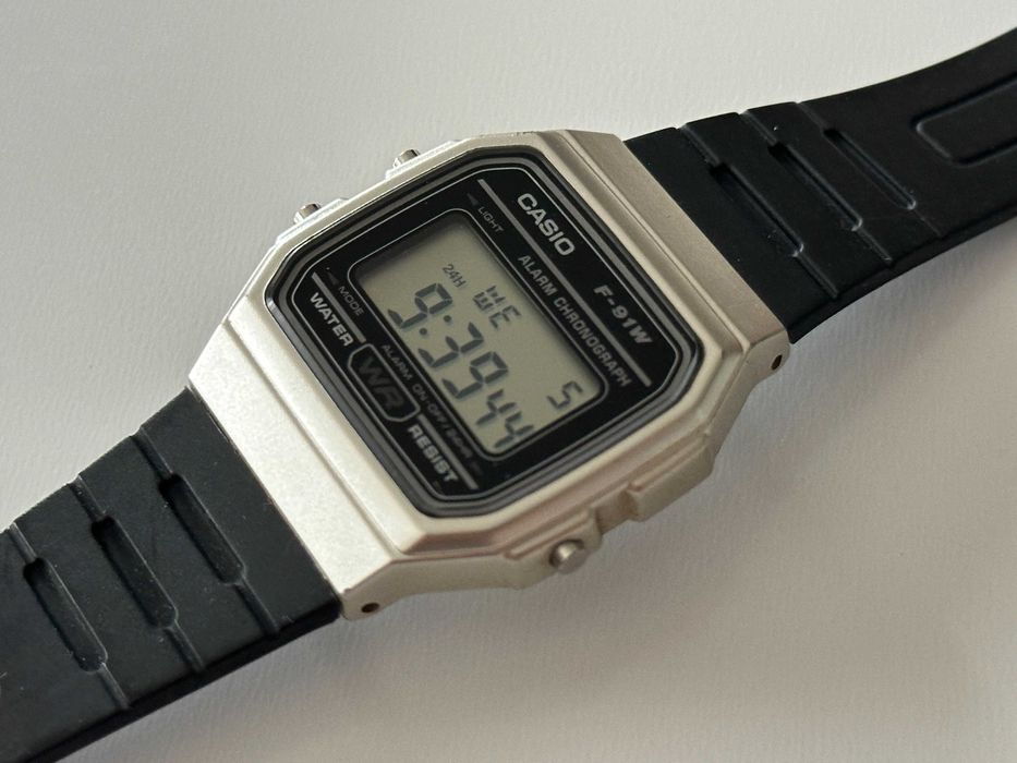 Ceas Casio F-91W