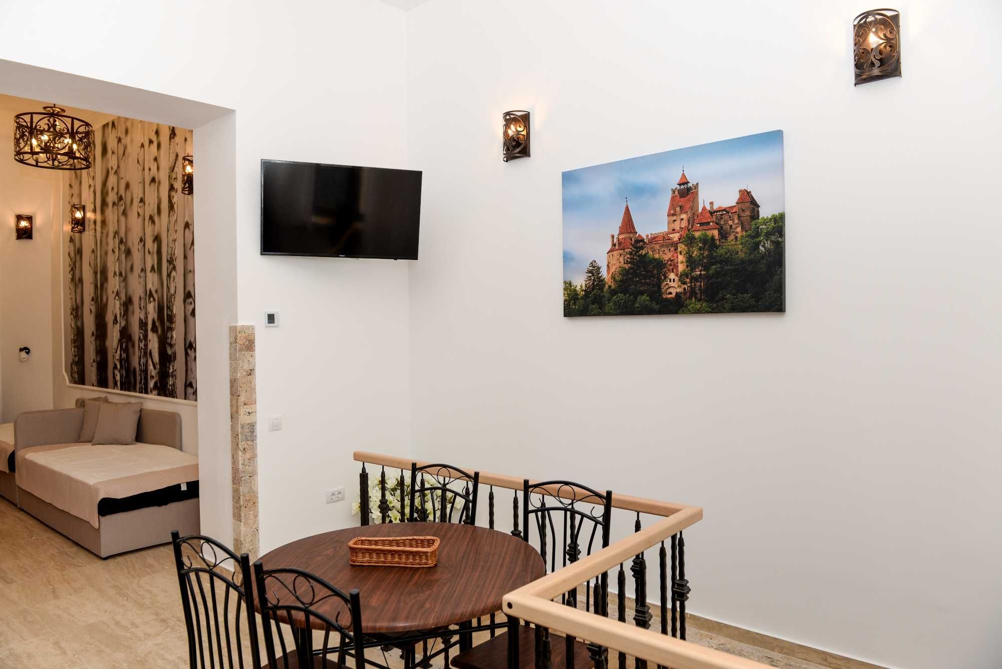 Apartament in stil medieval pe str. Avram Iancu