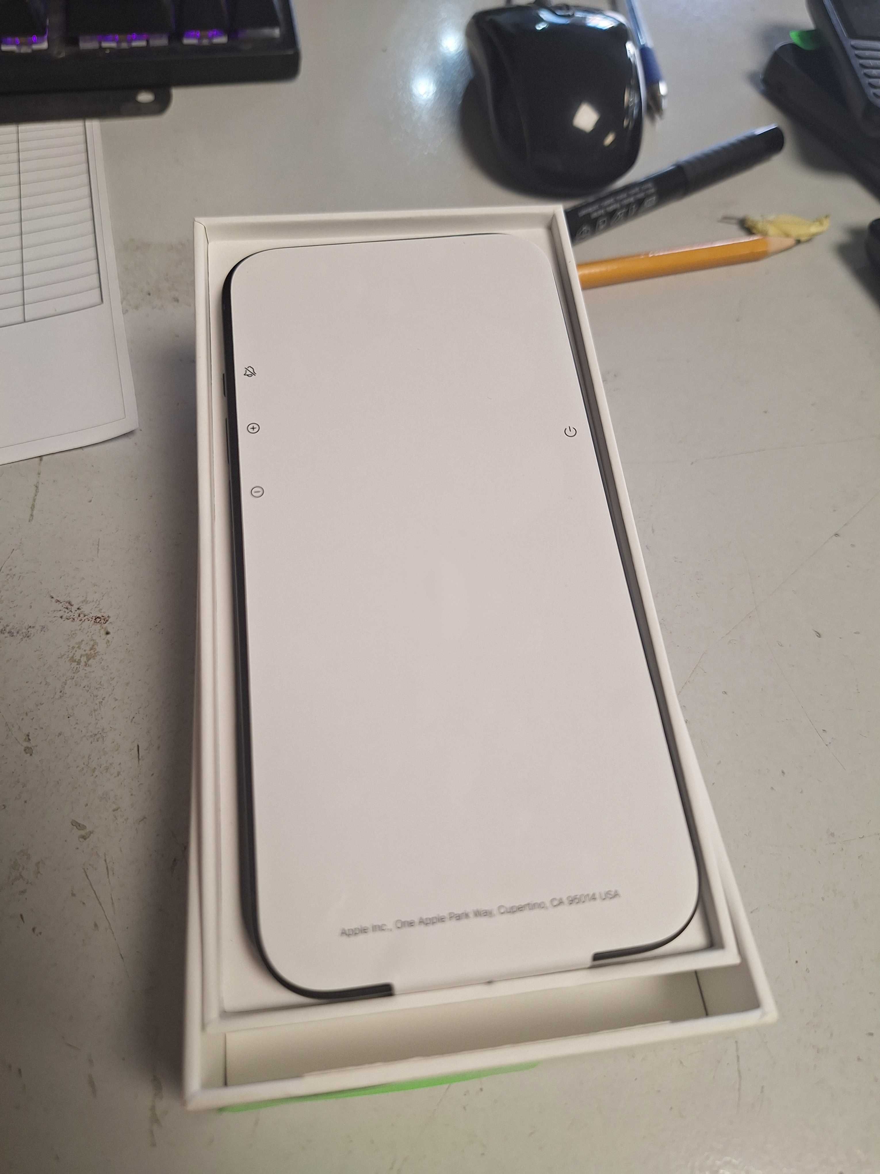 Apple iPhone 15 128GB