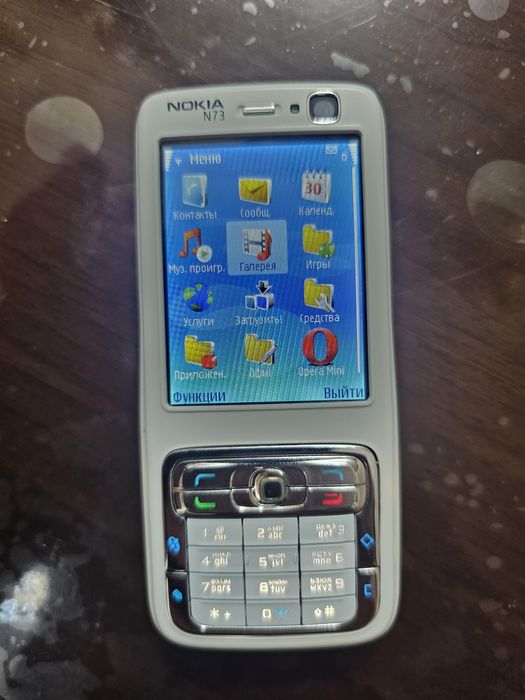 Nokia N73 в идеальном состоянии