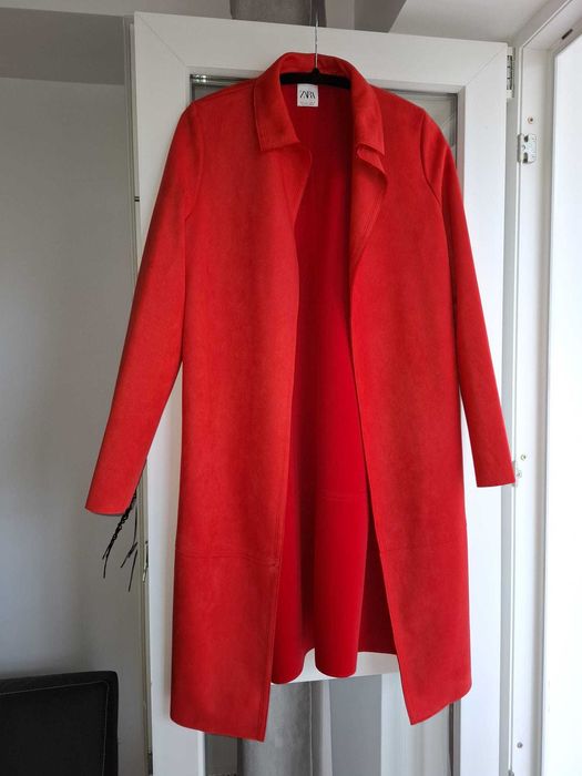 Pardesiu Zara Marimea S