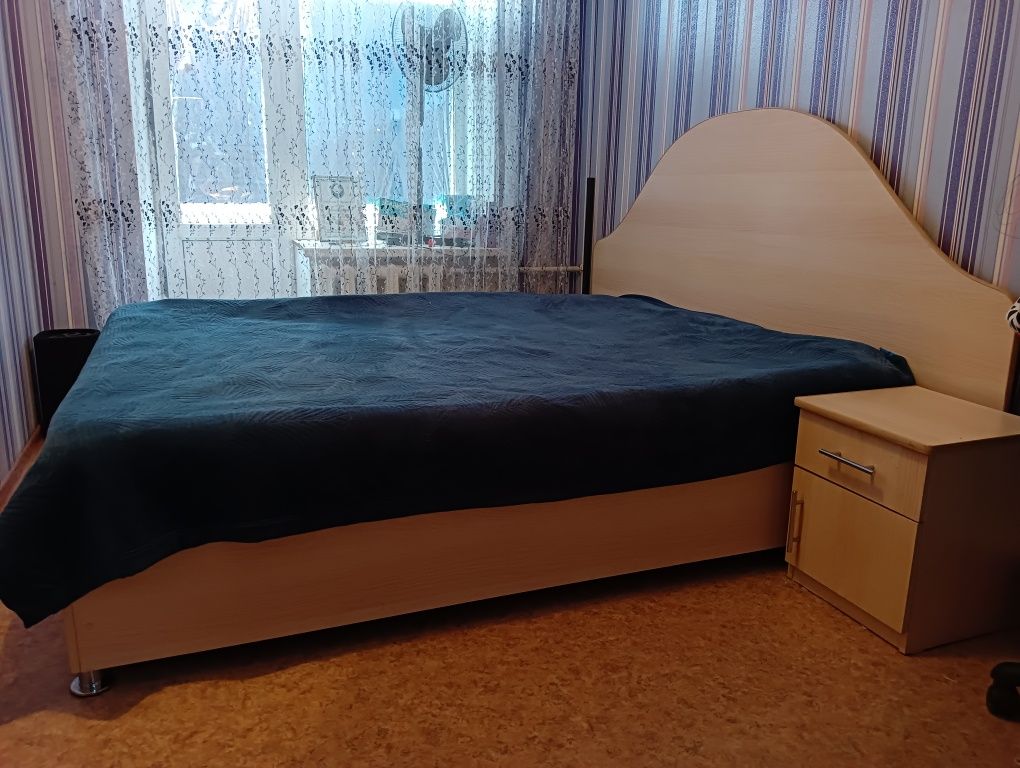 Продам кровать двухспальная