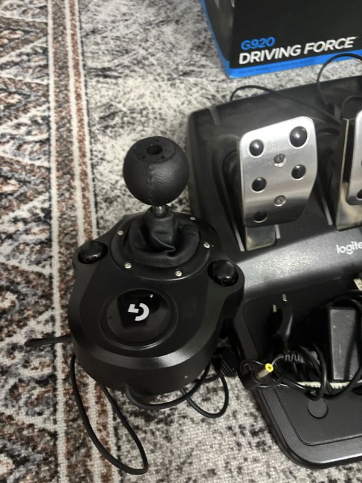Vand volan logitech g920