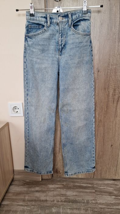 Дънки ,долнища и екипи за момиче 8-9 г.ръст134