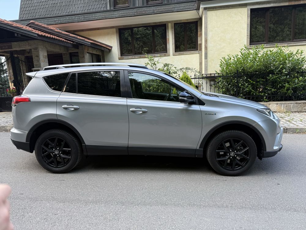 Toyota Rav4, 56 000km., hybrid, automatic