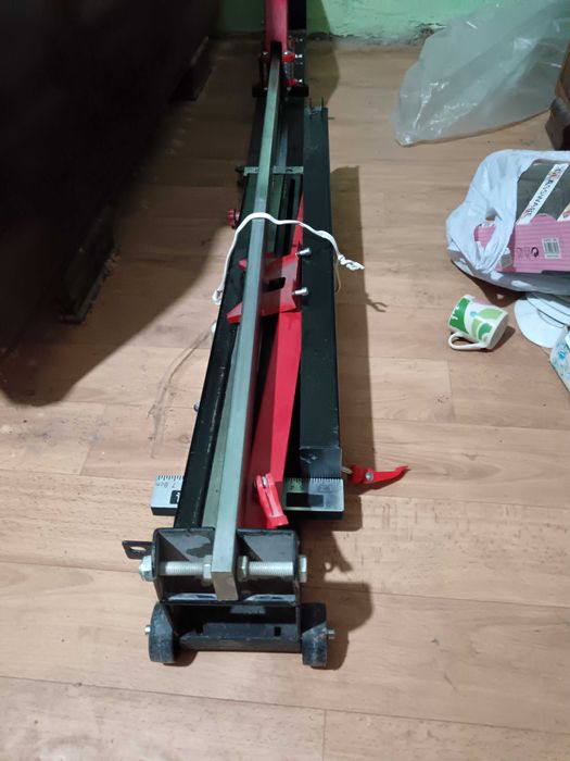 Машина за рязане на плочки 120 см