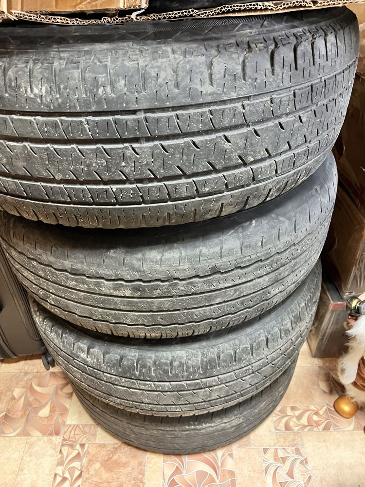 Продам диски R18 с резиной