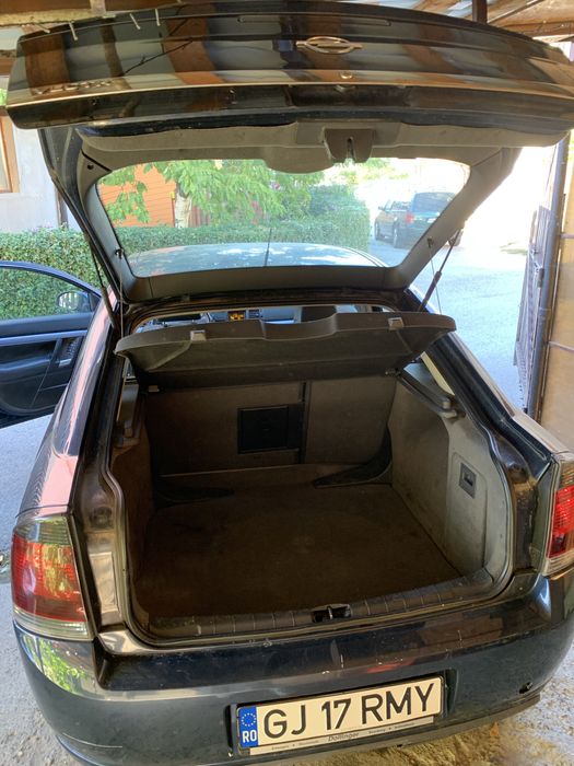 Opel Vectra C 2.2CDTI Pachet GTS