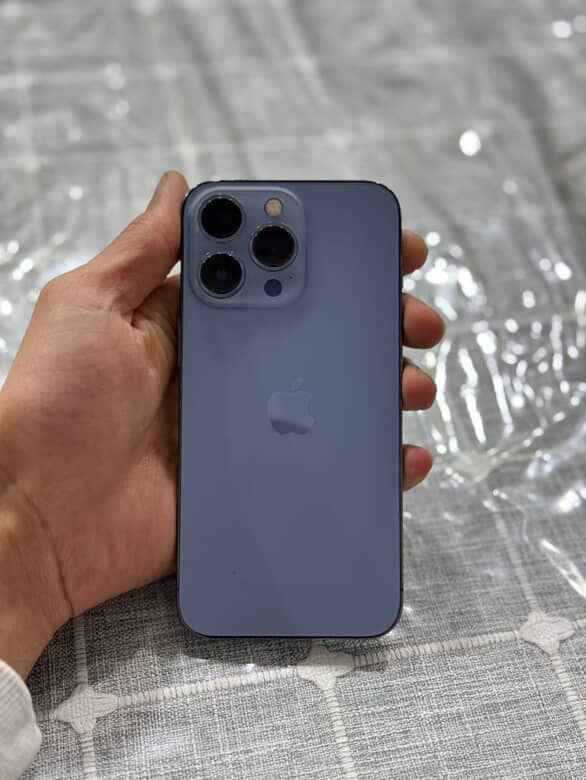 IPHONE 13 PRO  yengi srochna