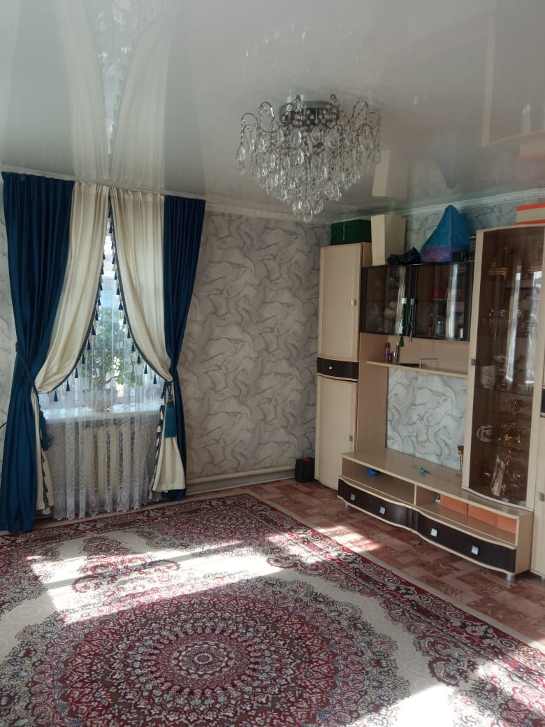 Продам дом в поселке Шахан