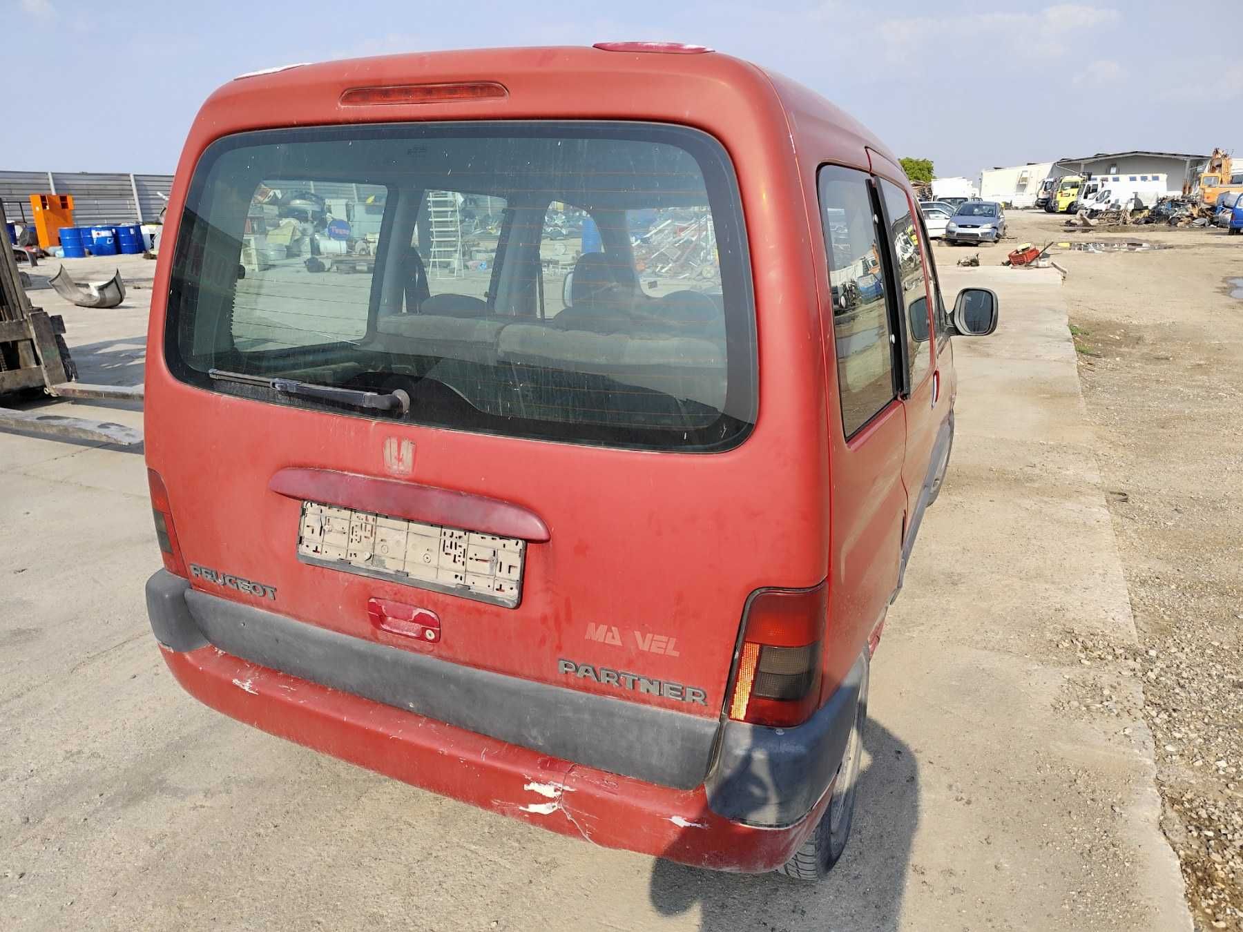 Peugeot Partner 2.0HDI - 90к.с - 2001г. на части