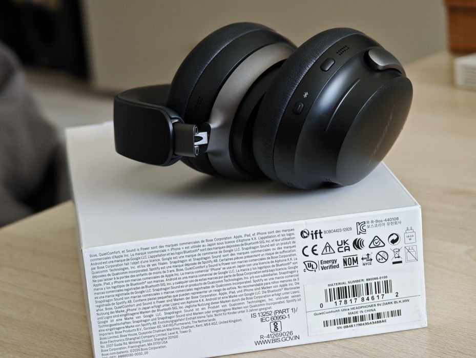 căști bose quietcomfort qc ultra  garanție