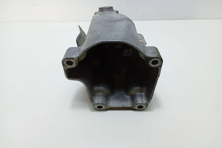 Suport motor dreapta A6512231804 Mercedes-Benz Sprinter a 2-a generat