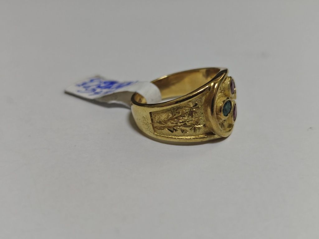 Inel aur 18k 7.46gr cu diamant smarald și rubine (r)