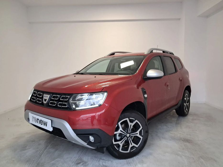 Dacia Duster 1.5 dci 4x4 DOAR 5000 km, stare foarte buna!