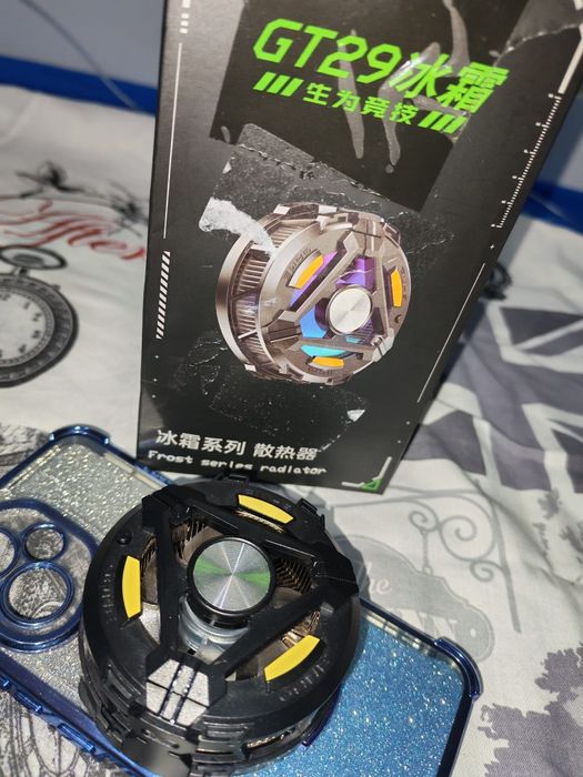 Cooler gaming pentru telefon