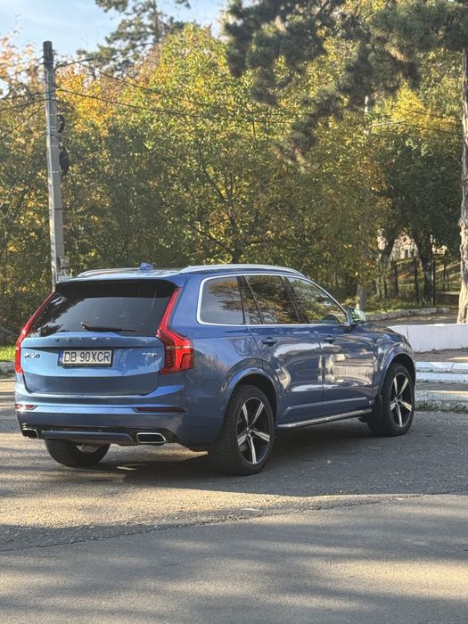 Volvo XC 90-T8 Hybrid 400 cp R design