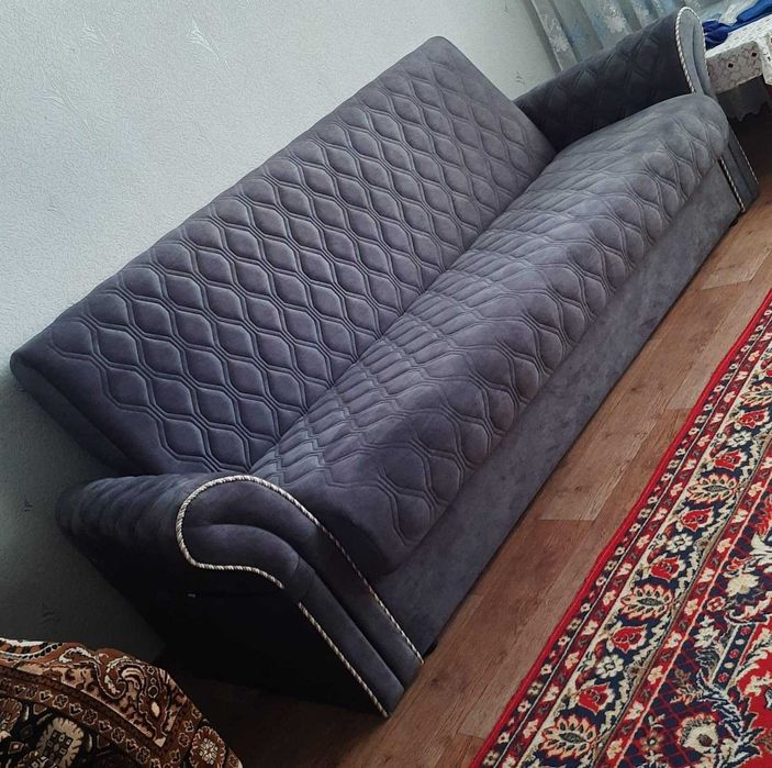 Продам диван  для гостиной