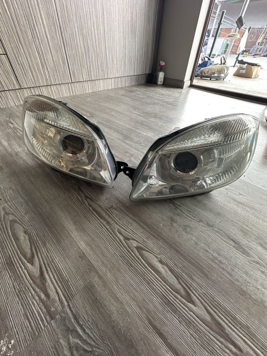 Фарове за Skoda Fabia