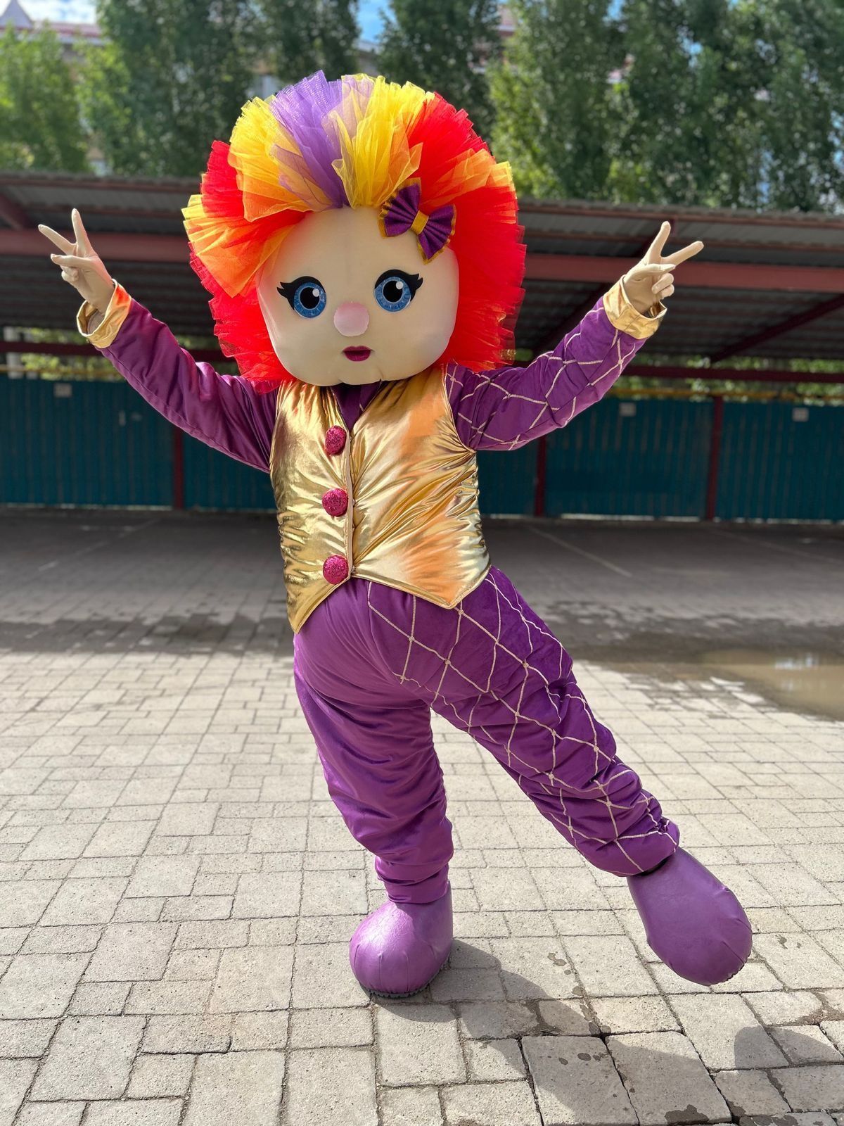 Продается   Костюм аниматоров