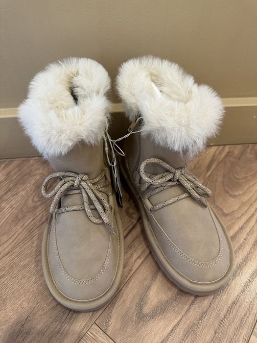 Сапоги новые и кроссовки новые 32 размер Zara