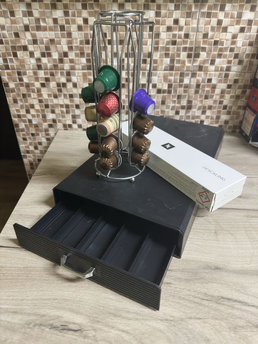 Espressor Aparat de Cafea Nespresso Lattisima One