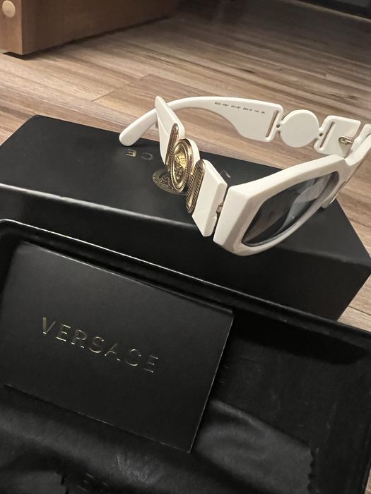 Ochelari de soare Versace Medusa - originali