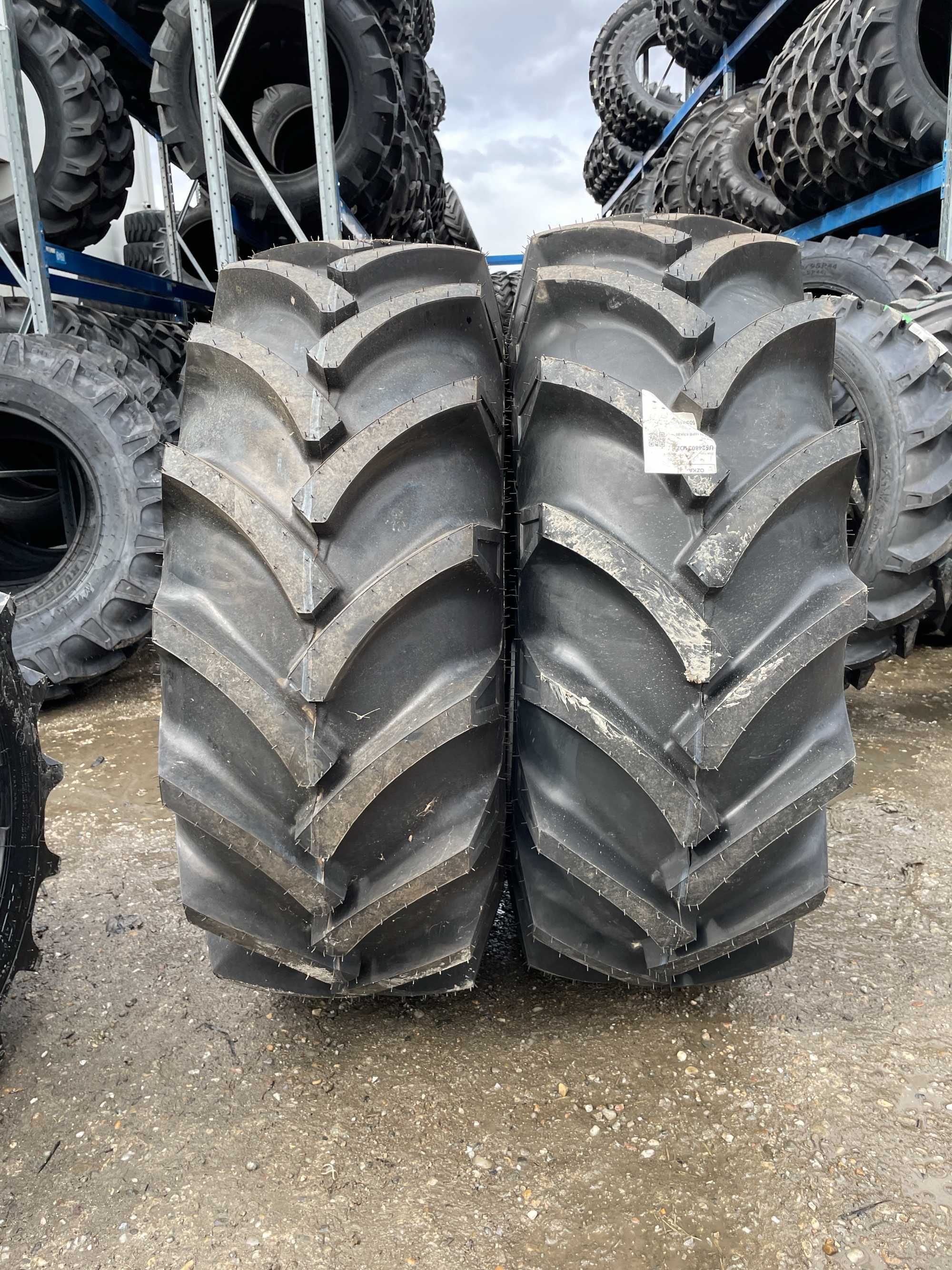 Cauciucuri noi 16.9-24 cu 10 pliuri marca OZKA pentru tractor fata