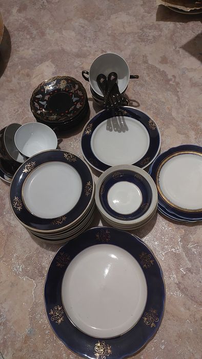 Продам набор посуды