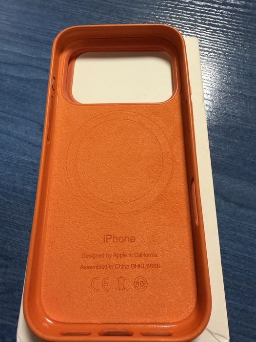 MagSafe Leather Case iPhone 17 pro