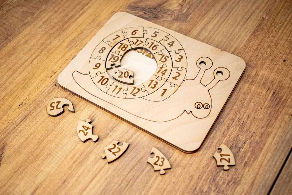 Образователни дървени пъзели с числа (различни видове)