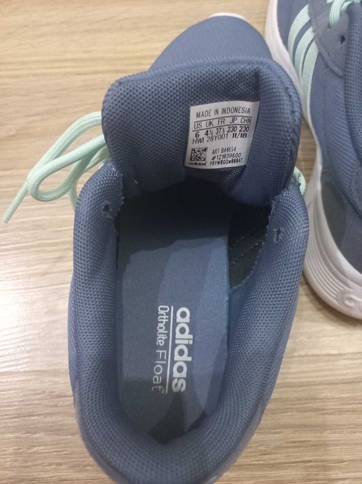 Оригинални маратонки Adidas