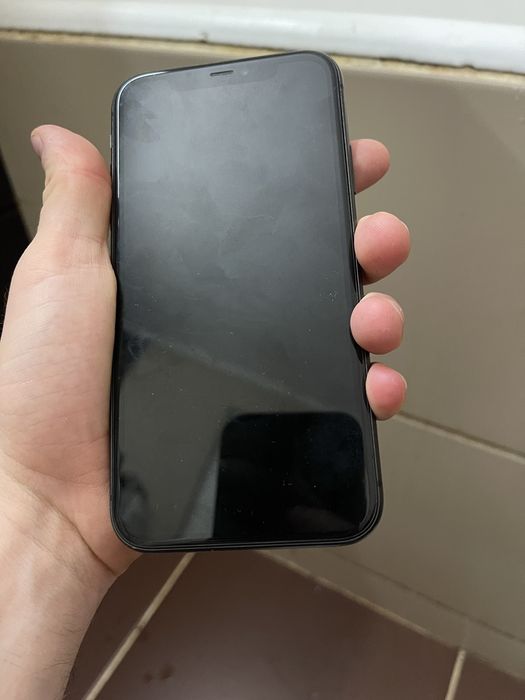 vand iphone 11 128 gb