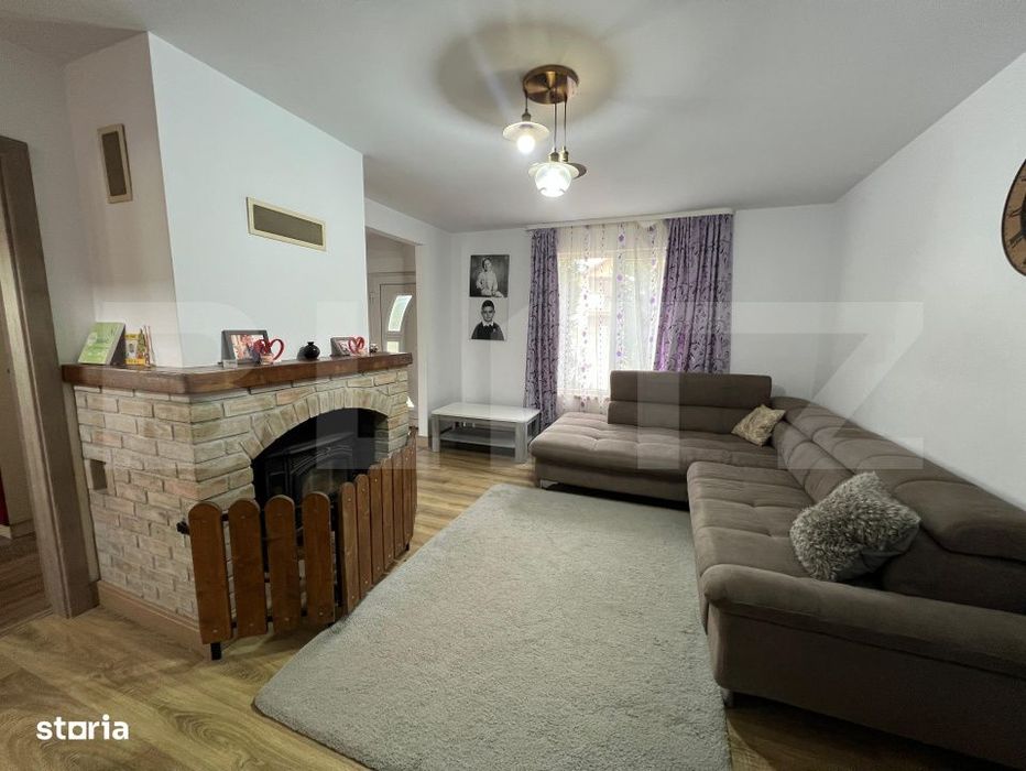 Casa de lemn autentica, 4 camere + incalzire cu semineu si centrala pe