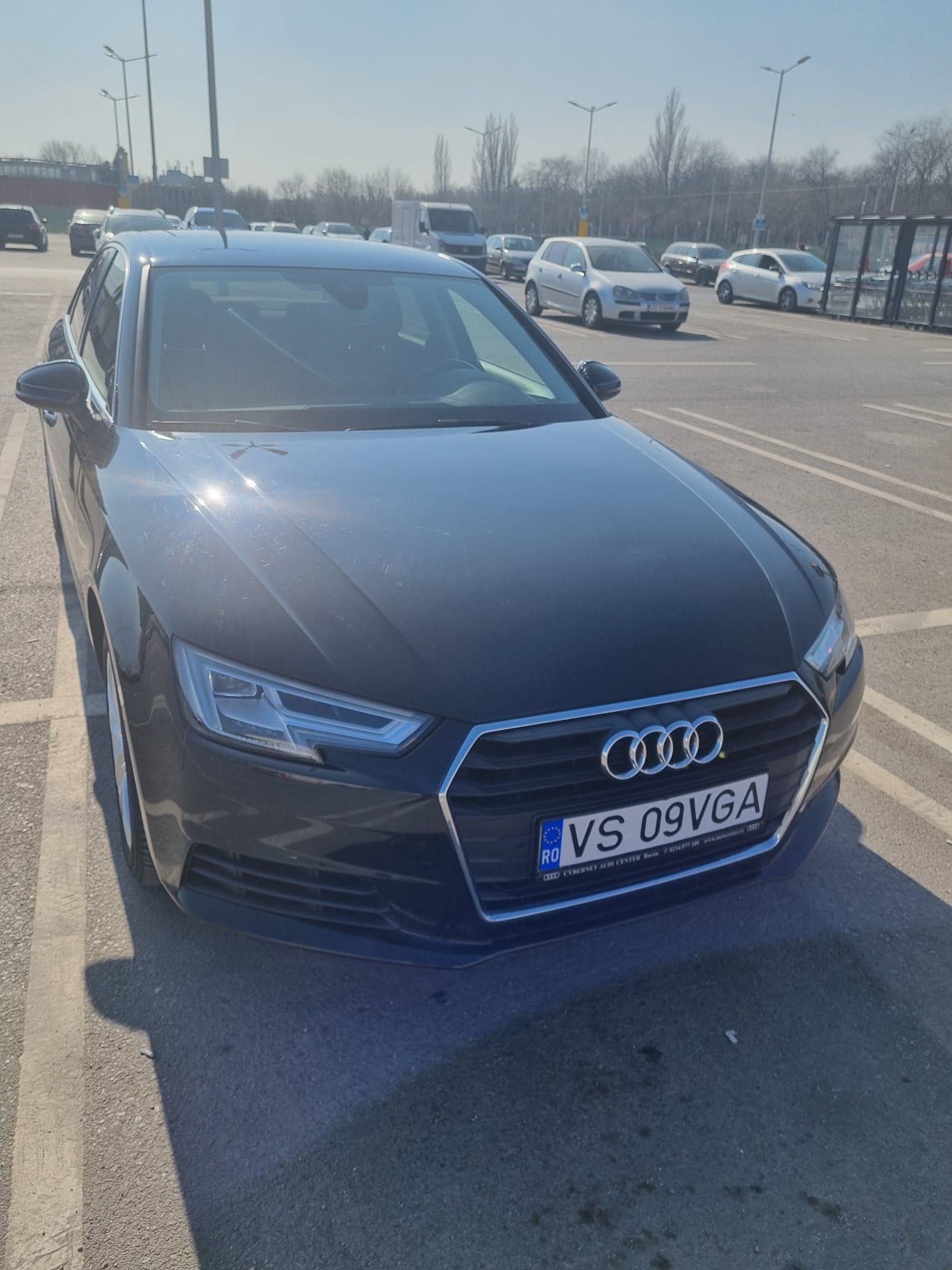 Audi A4 Sedan Negru