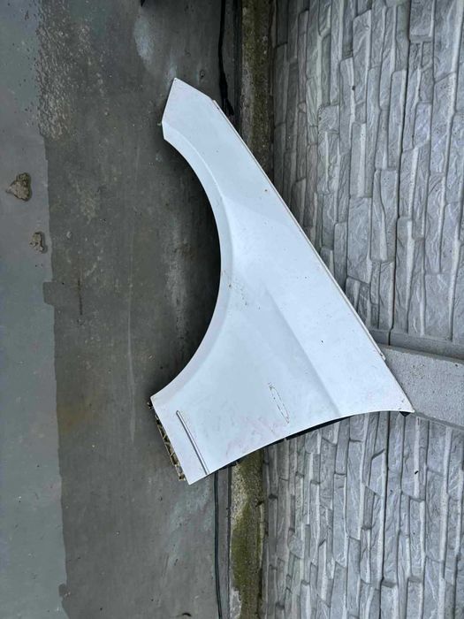 Aripa stanga fata Mercedes Eklasse coupe/cabrio 2009-2014 w207