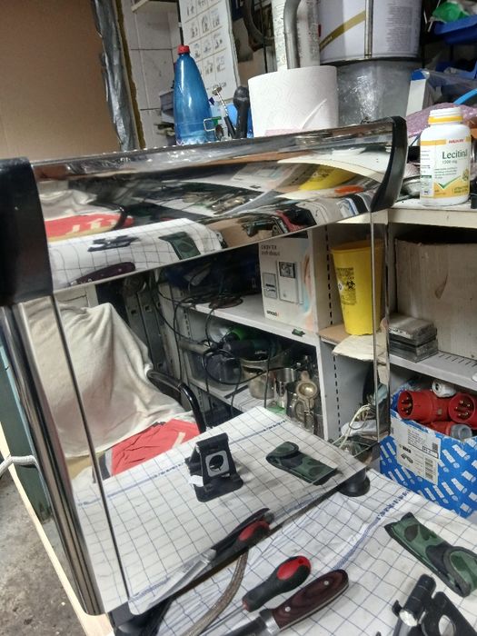 Vând un espresor Expobar Monroc cu 1 grup înalt