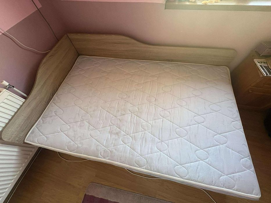 Спалня персон  и половина с матрак