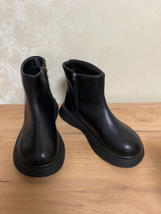 Новая!Весенняя обувь для девочки 4200 тг