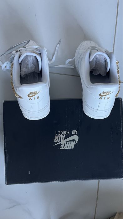 nike airforce 1 gold chain