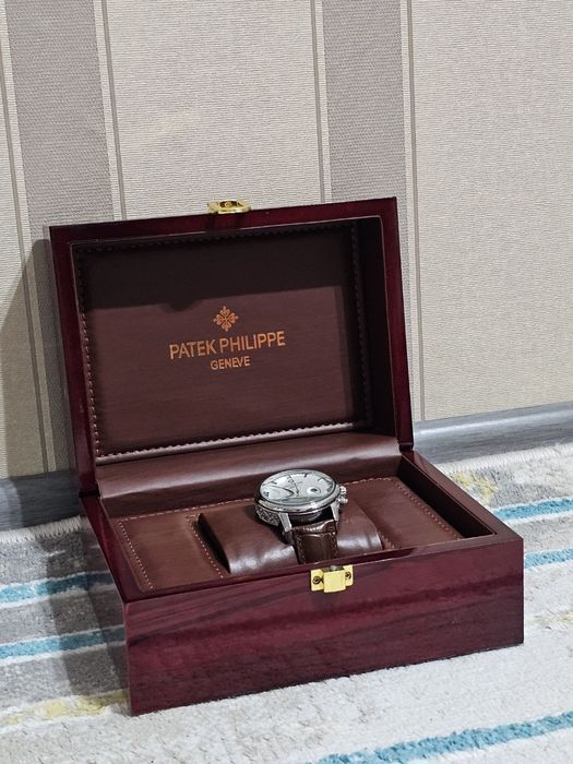 Продаю оригинальные часы Patek philipp Geneve