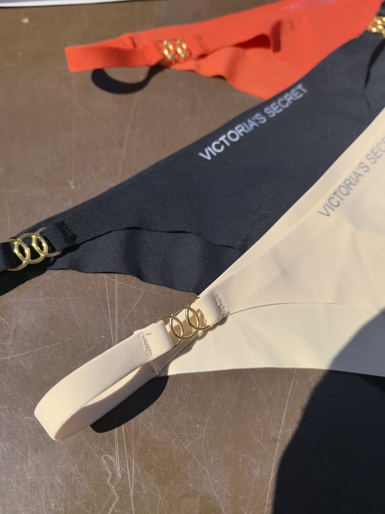 Victoria's Secret дамско бельо