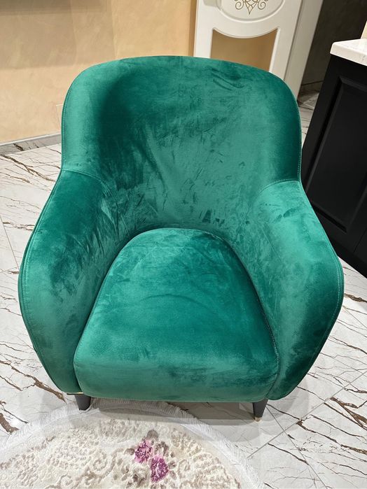 Диван и фотьол италиянски