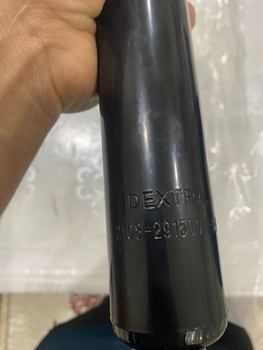 Продам задние амортизатор стоики приоры