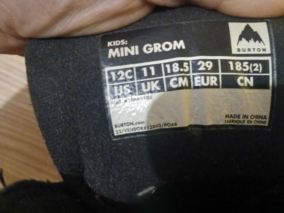 Booti Burton mini groom nr 29