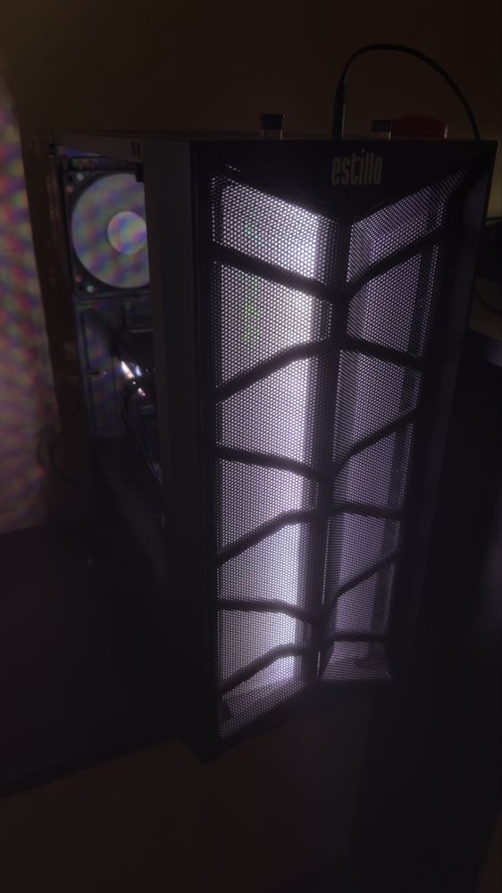 Геймърски Компютър(не Razer,Asus,ROG,Gaming)